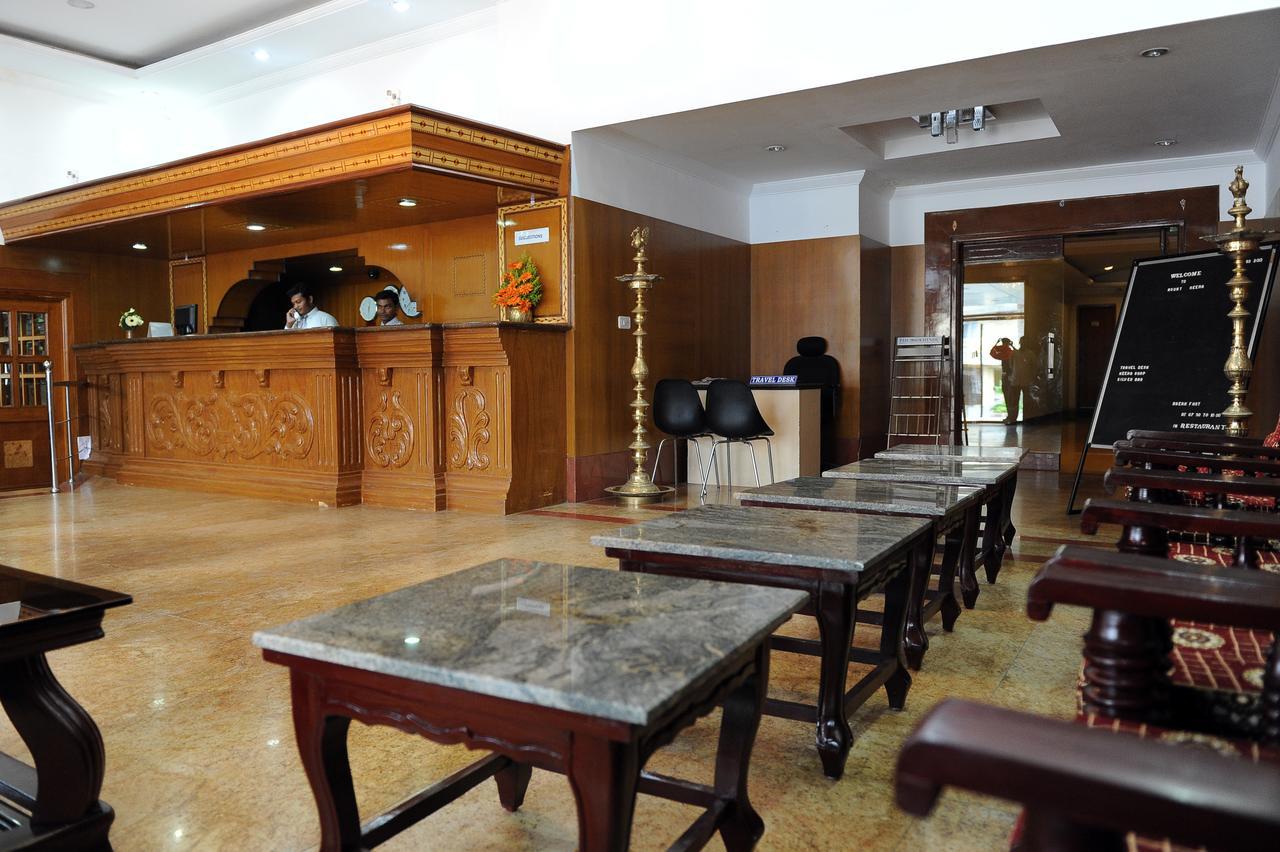 Mount Heera Hotel Csennai Kültér fotó