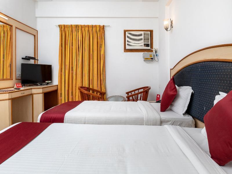 Mount Heera Hotel Csennai Kültér fotó